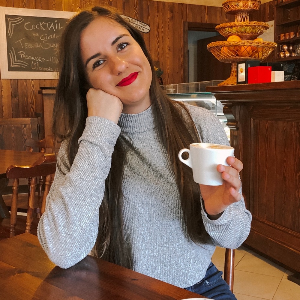 Meet your Posher, Jennifer